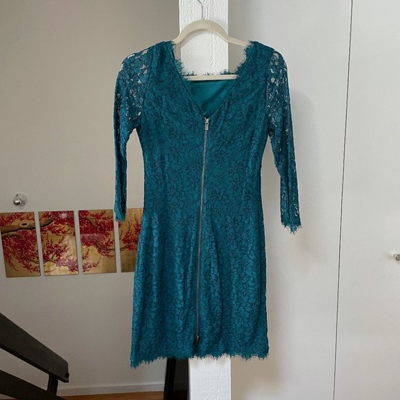 Diane von Furstenburg beautiful teal lace dress - Picture 4 of 7
